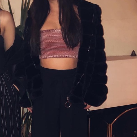 UO Silence + Noise Smocked Tube Top - Picture 4 of 4